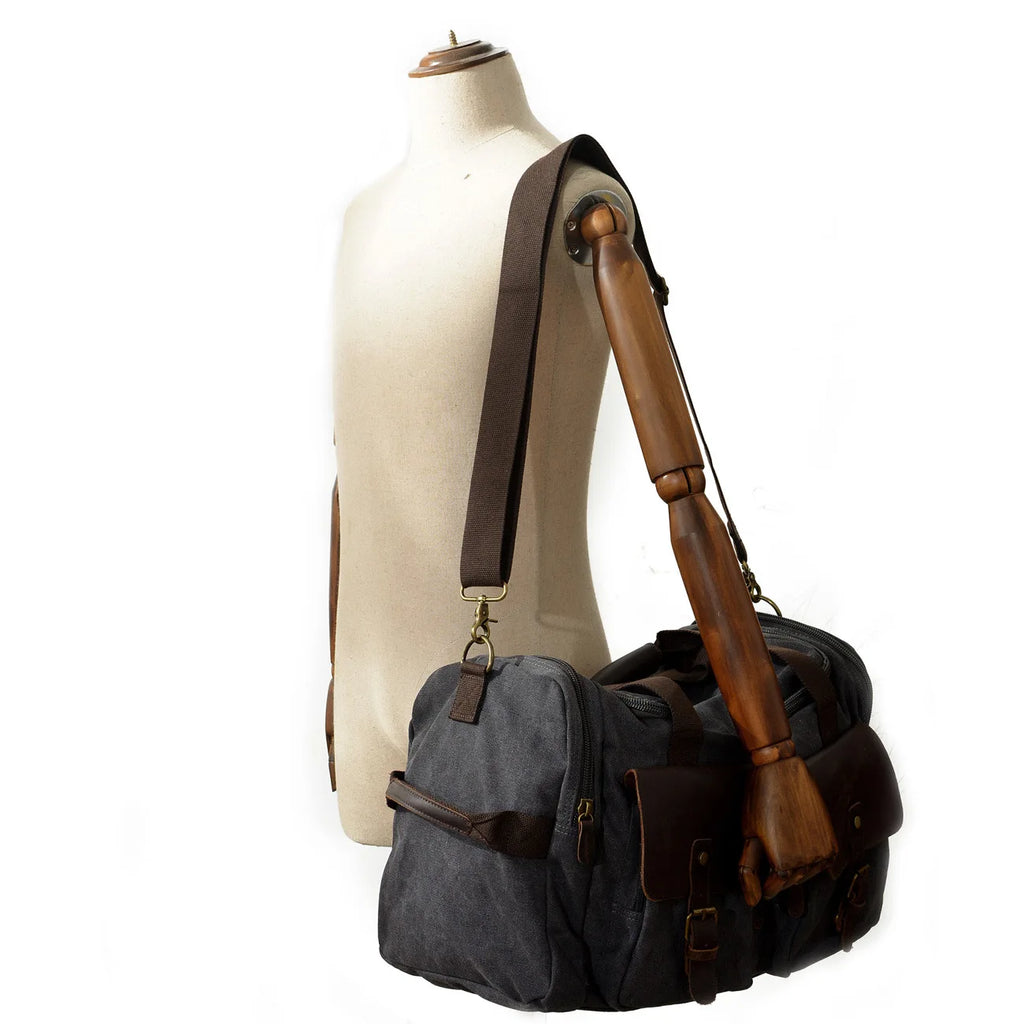 Sac de voyage militaire vintage